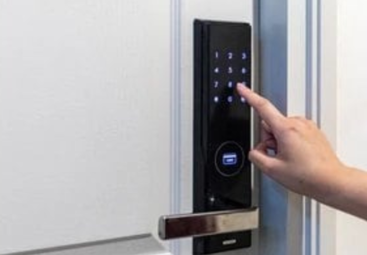 fingerprints locks for apartments